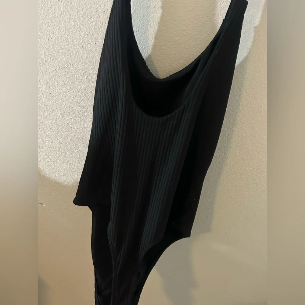 victoria’s secret sports black bodysuit one piece swimsuit ribbed scoop back - Picture 4 of 7